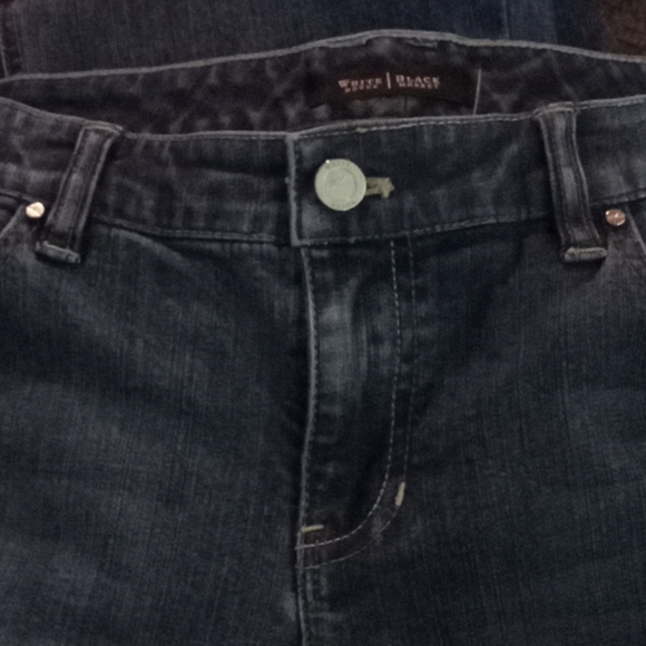 Jeans - Picture 1 of 4